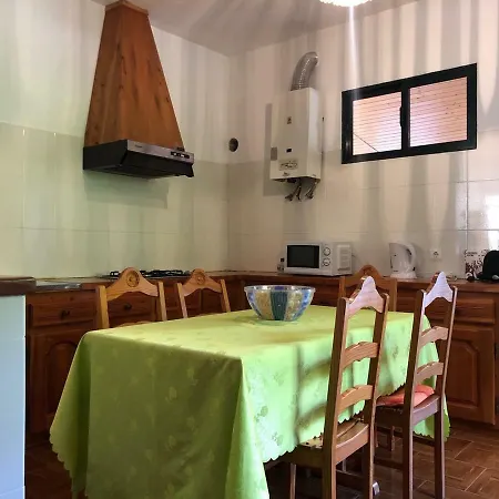 Farm stay Quinta Da Quebrada *
